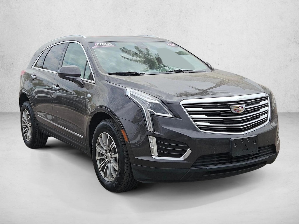 Used 2017 CADILLAC XT5 Luxury FWD SUV