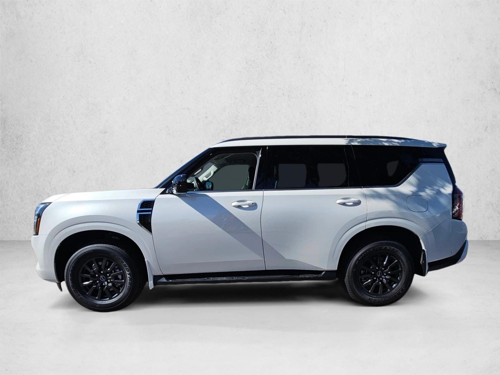 2026 Nissan Armada SV - Photo 2