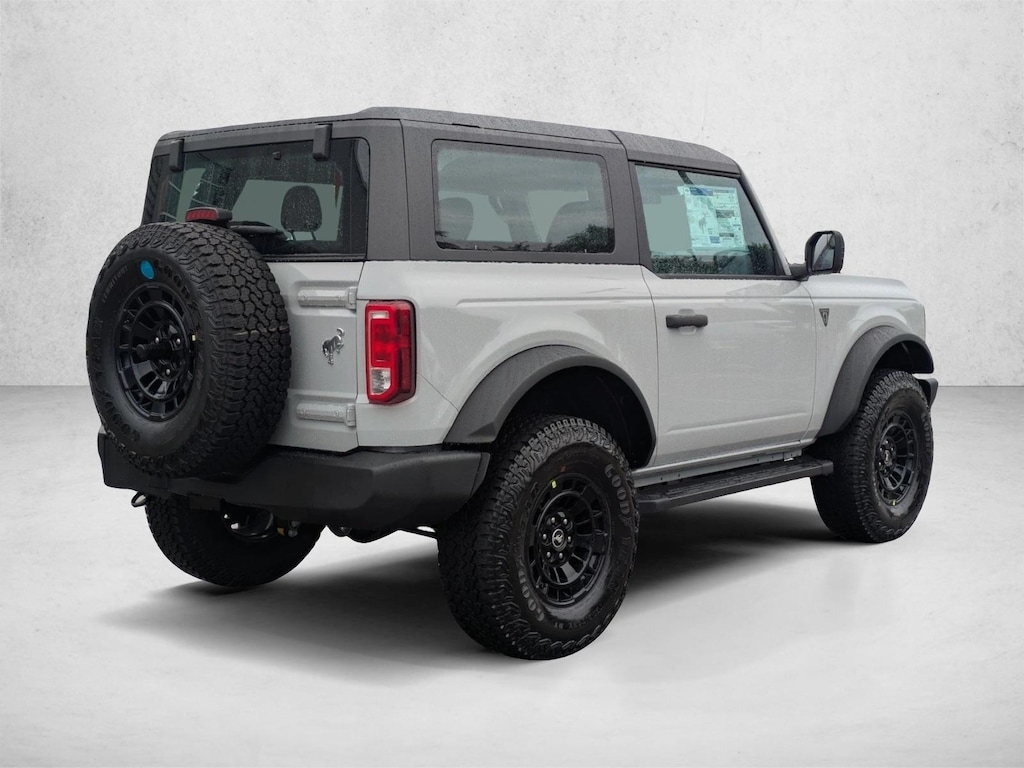 New 2026 Ford Bronco Base SUV
