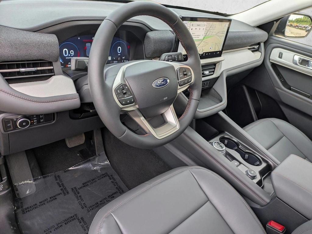 New 2026 Ford Explorer Active w/200A Pkg SUV