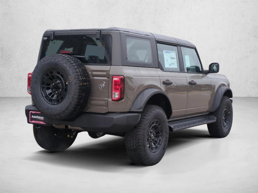 New 2026 Ford Bronco Base SUV