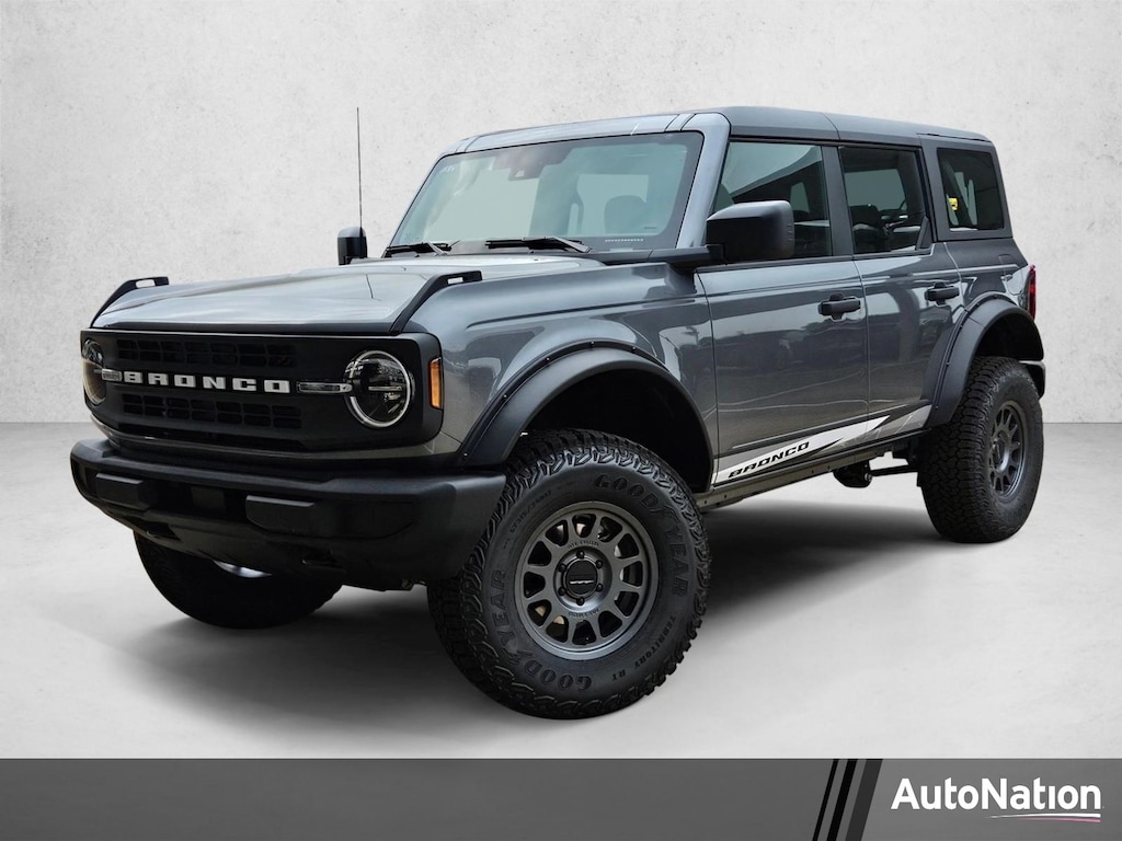 New 2026 Ford Bronco Base SUV