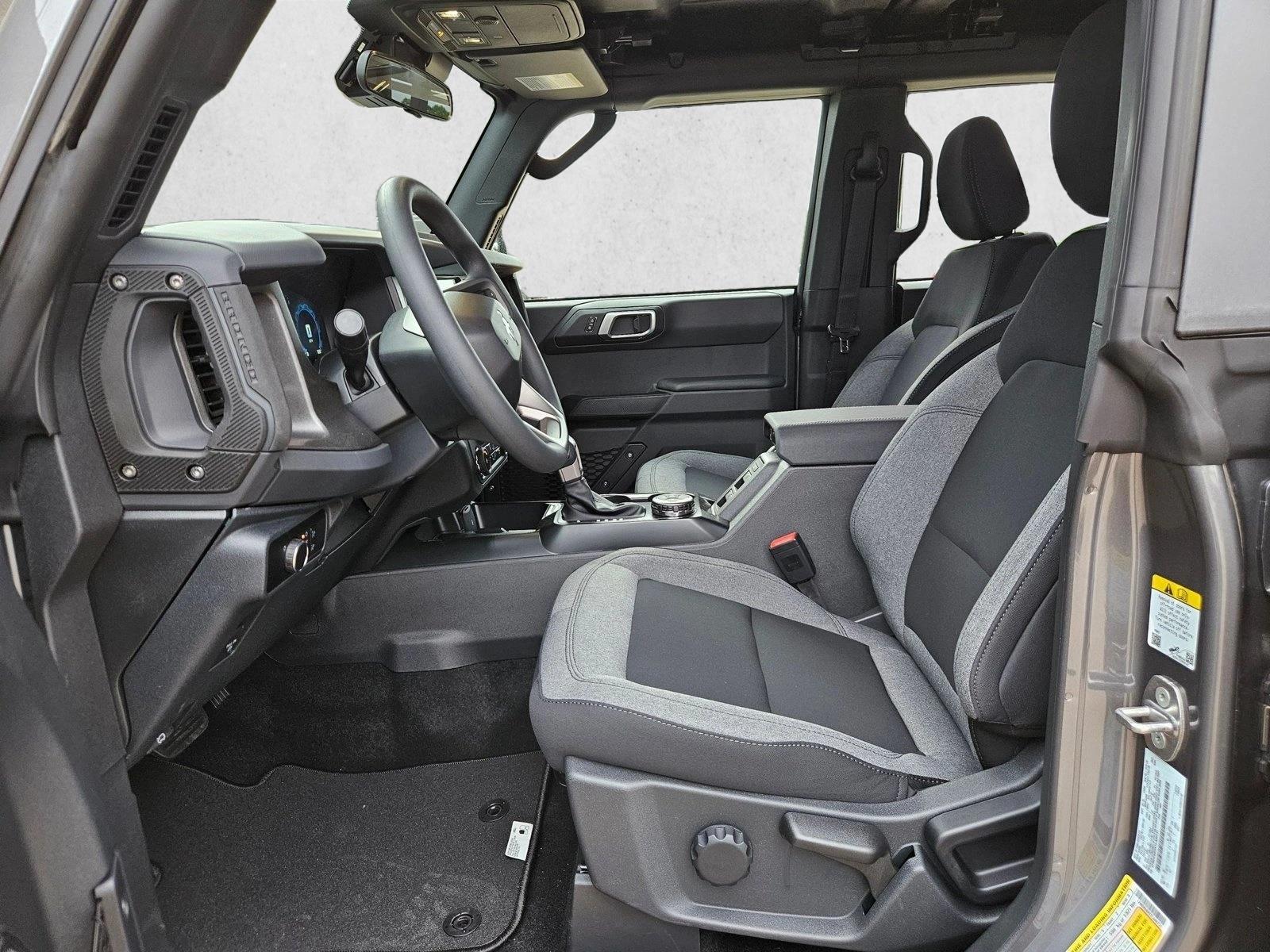 New 2026 Ford Bronco Base SUV