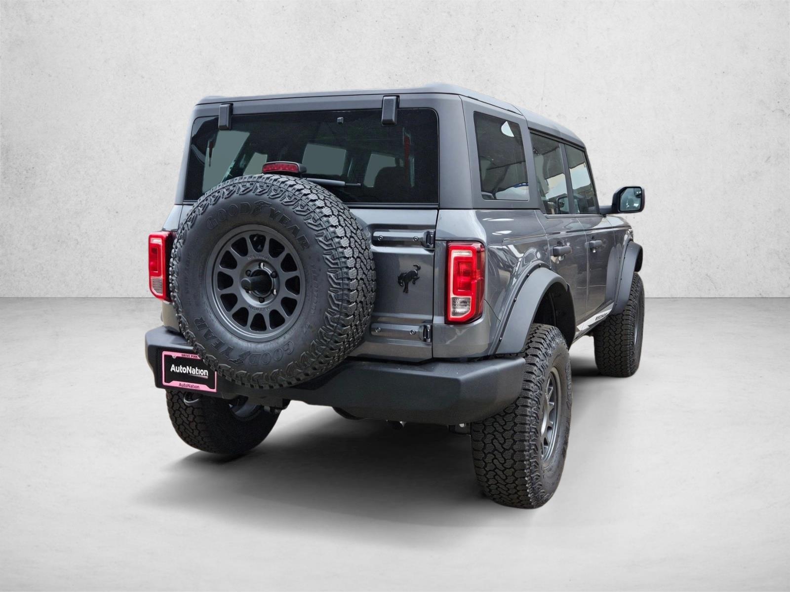 New 2026 Ford Bronco Base SUV