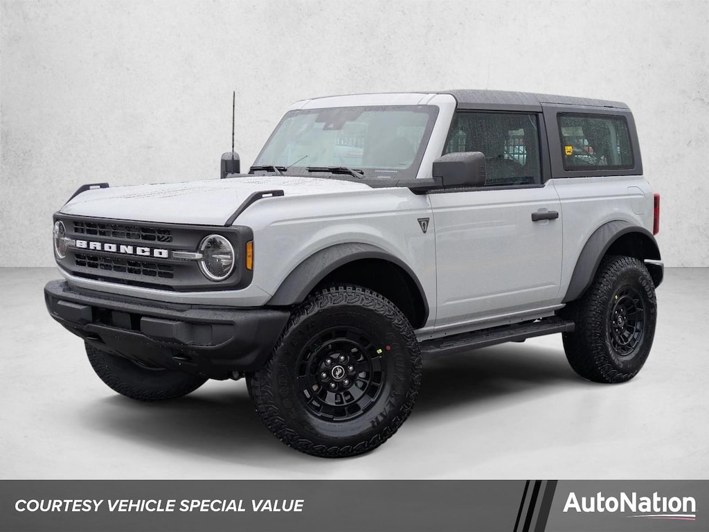 New 2026 Ford Bronco Base SUV