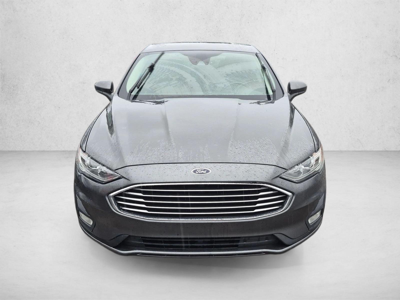 Used 2020 Ford Fusion SE Sedan