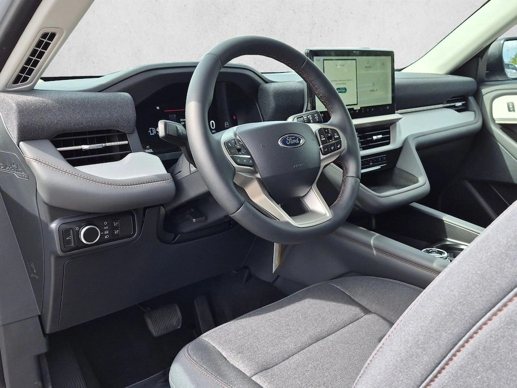 New 2026 Ford Explorer Active w/200A Pkg SUV