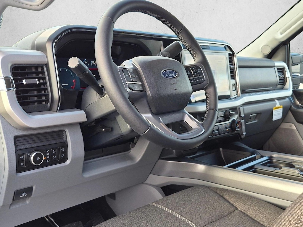 New 2027 Ford F-250 XLT Truck Crew Cab