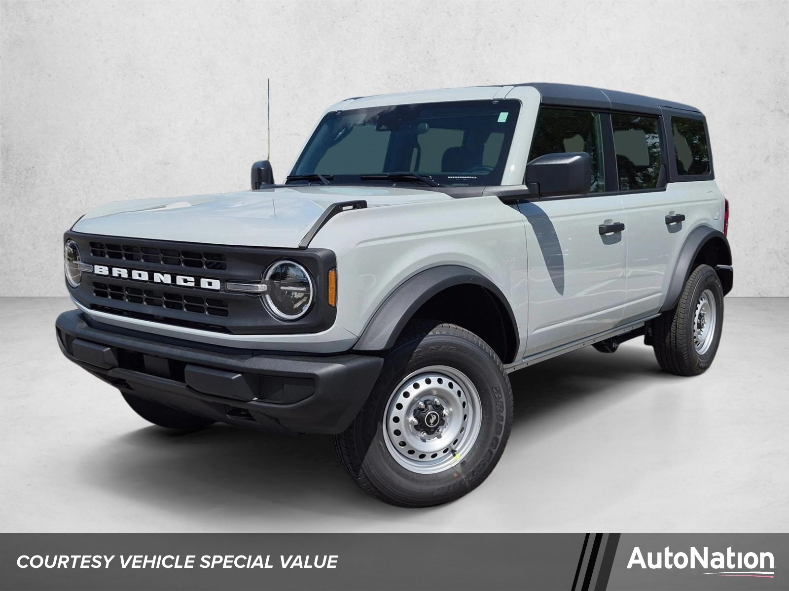 New 2026 Ford Bronco Base SUV