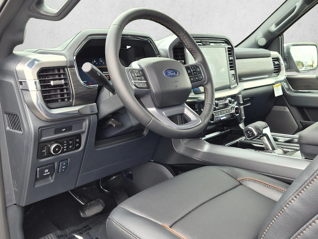 New 2026 Ford F-150 LARIAT Truck SuperCrew Cab