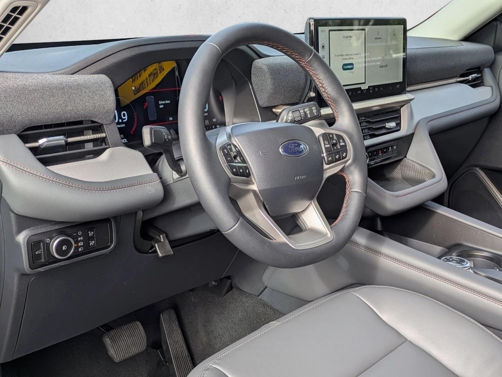 New 2026 Ford Explorer Active w/200A Pkg SUV