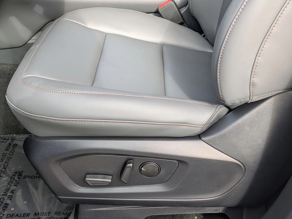 New 2026 Ford Explorer Active w/200A Pkg SUV