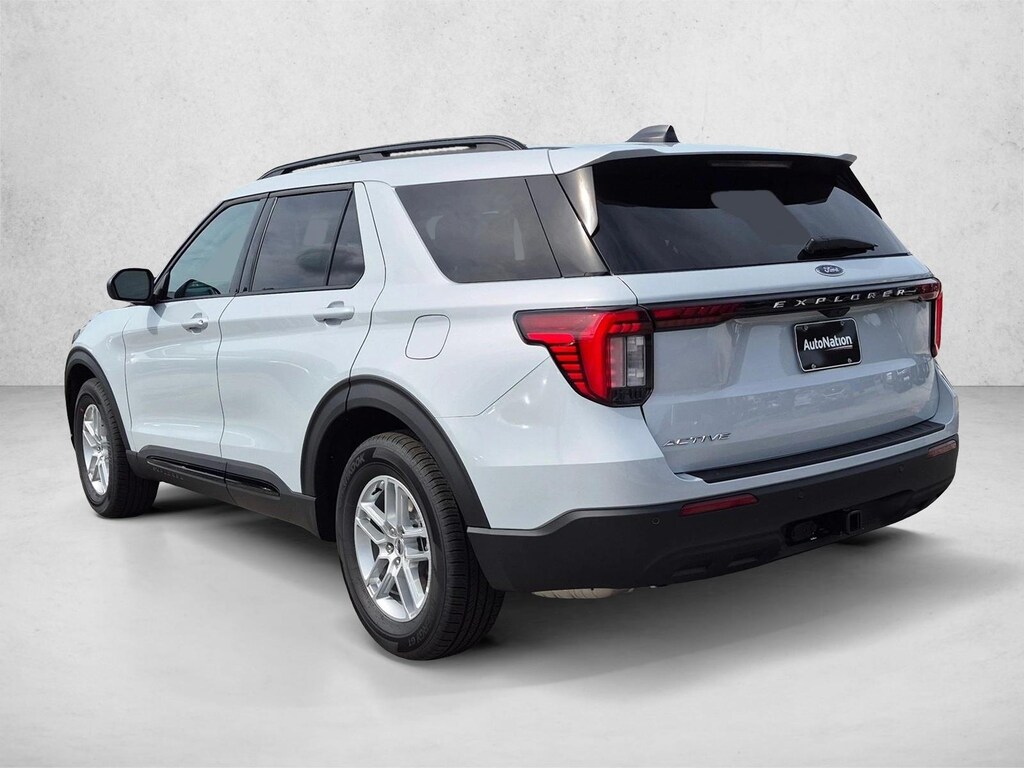 New 2026 Ford Explorer Active w/200A Pkg SUV