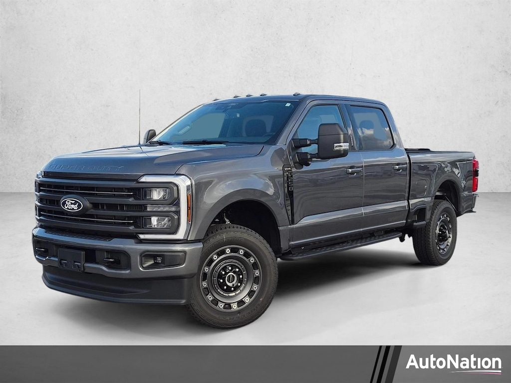 New 2027 Ford F-250 XLT Truck Crew Cab