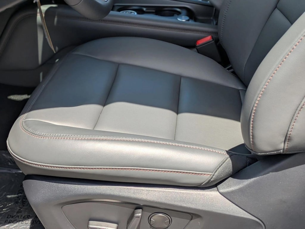 New 2026 Ford Explorer Active w/200A Pkg SUV