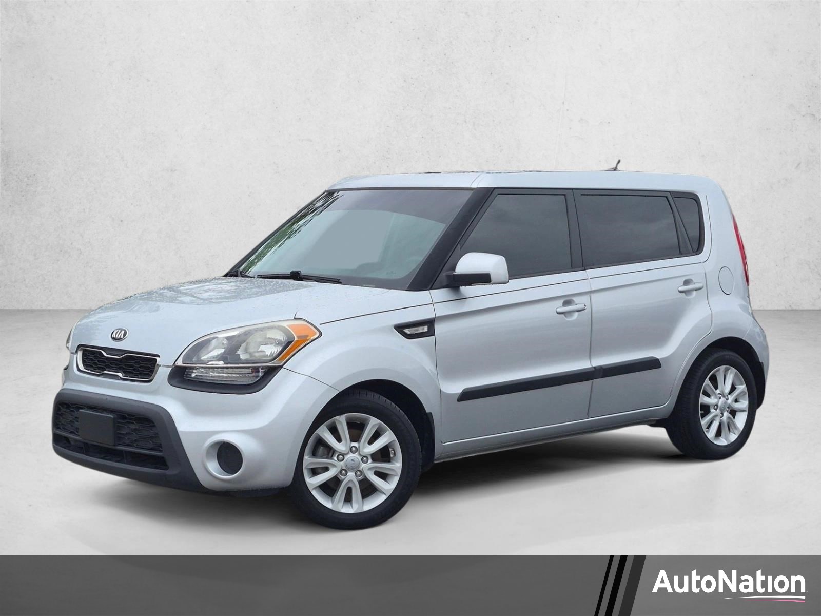 Used 2013 Kia Soul Base Hatchback
