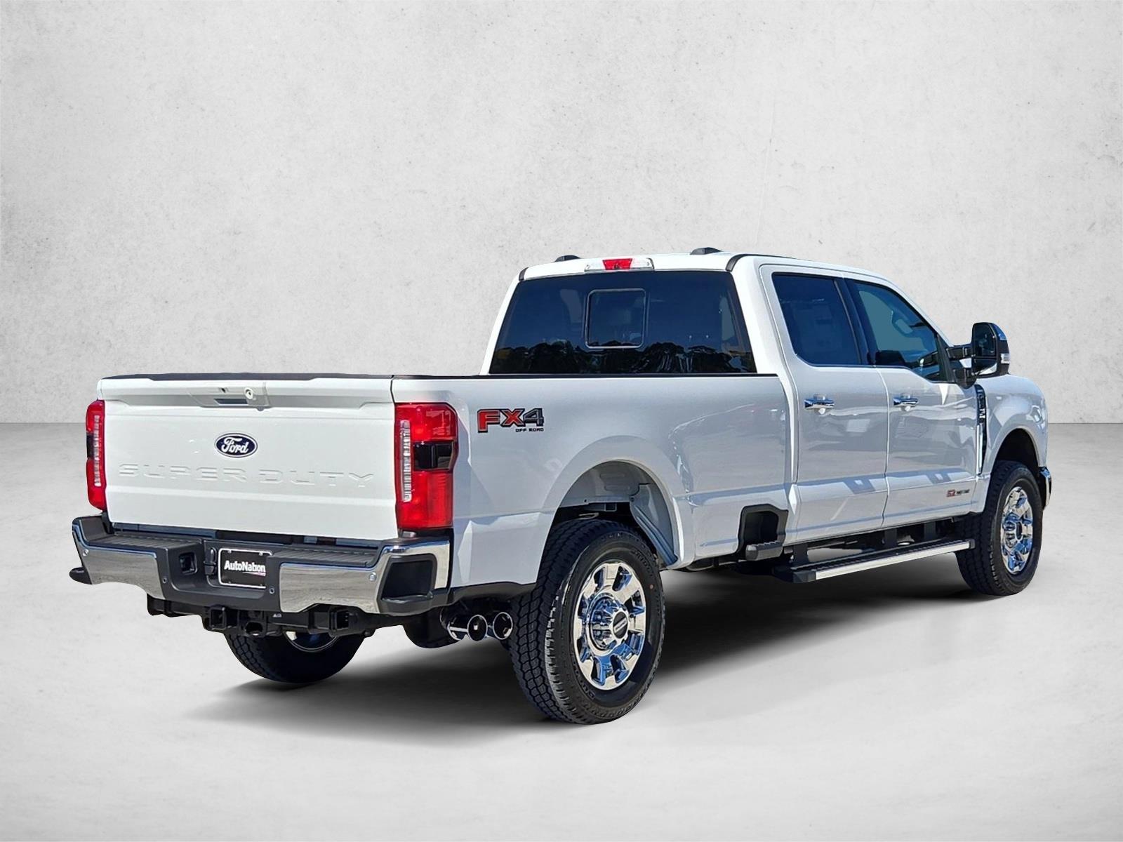 New 2027 Ford F-350 LARIAT Truck Crew Cab