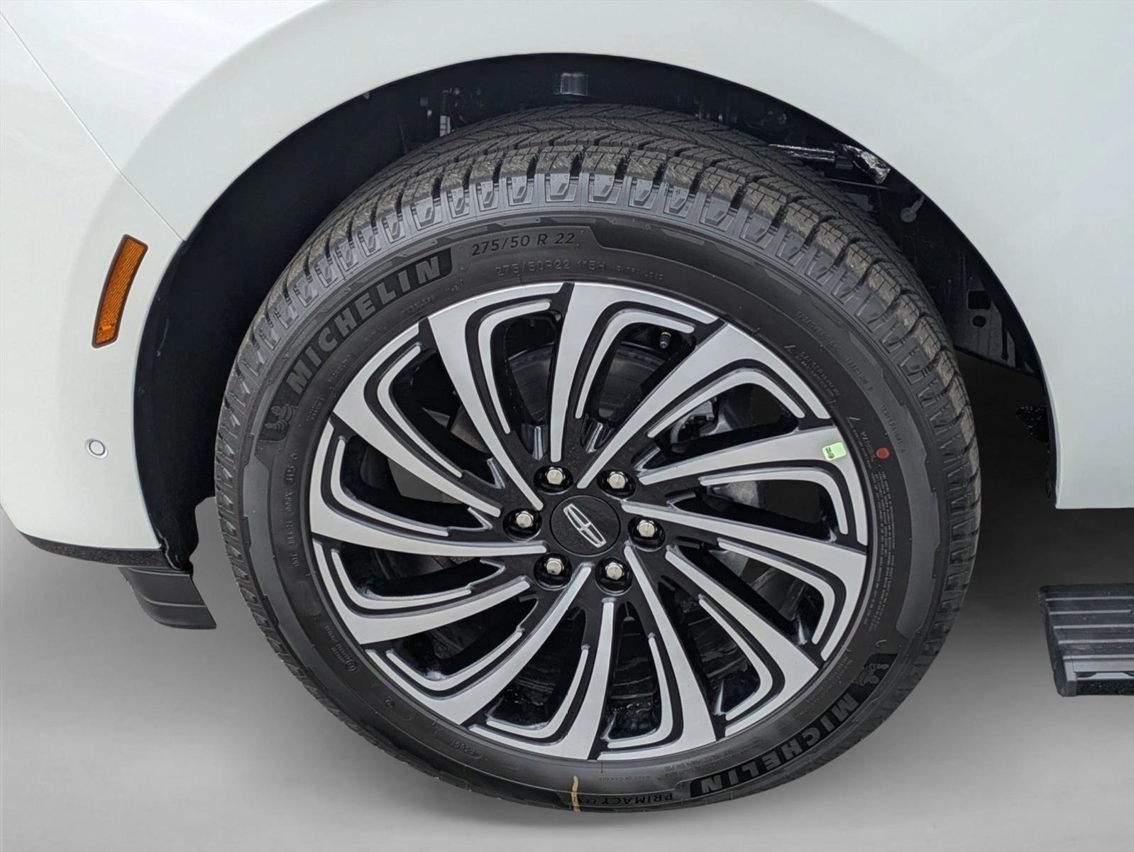 2025 Lincoln Navigator Black Label - Photo 16