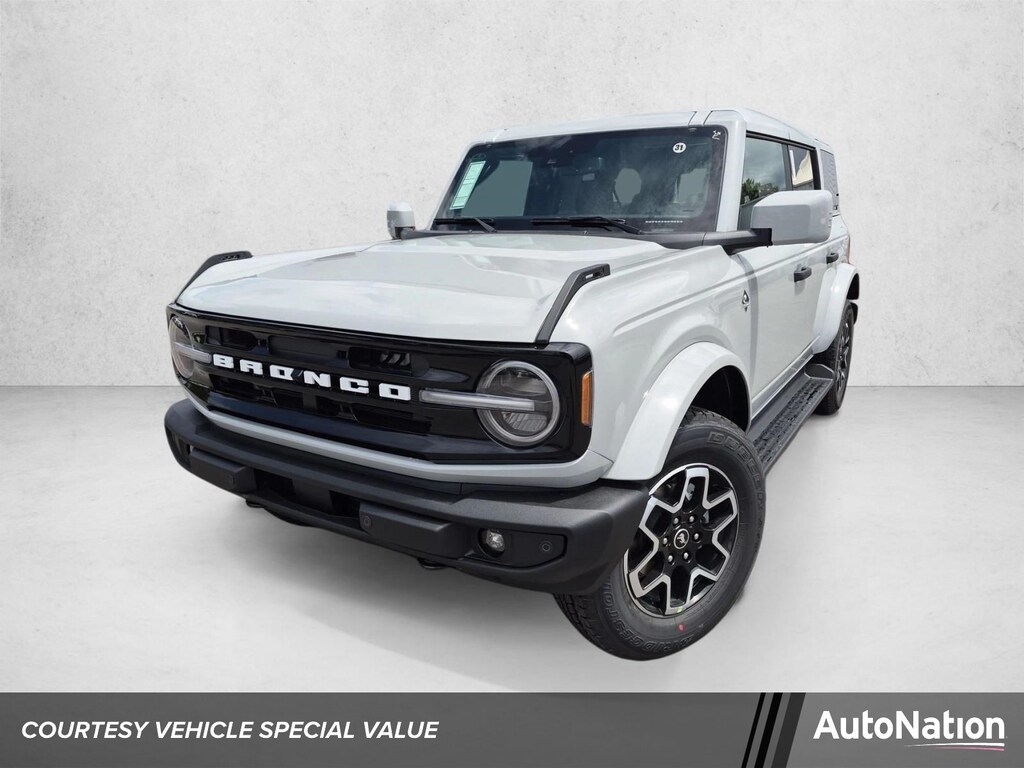 New 2026 Ford Bronco Outer Banks SUV