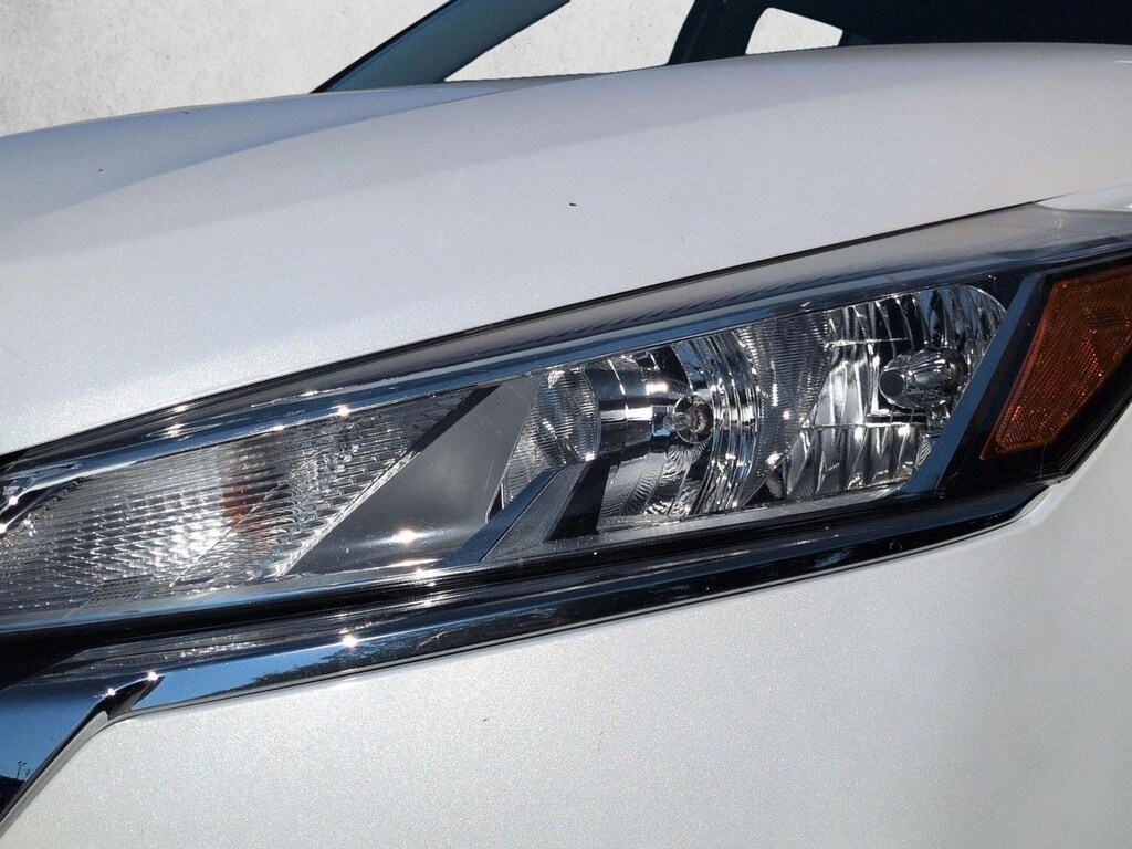 Used 2021 Nissan Kicks SV SUV