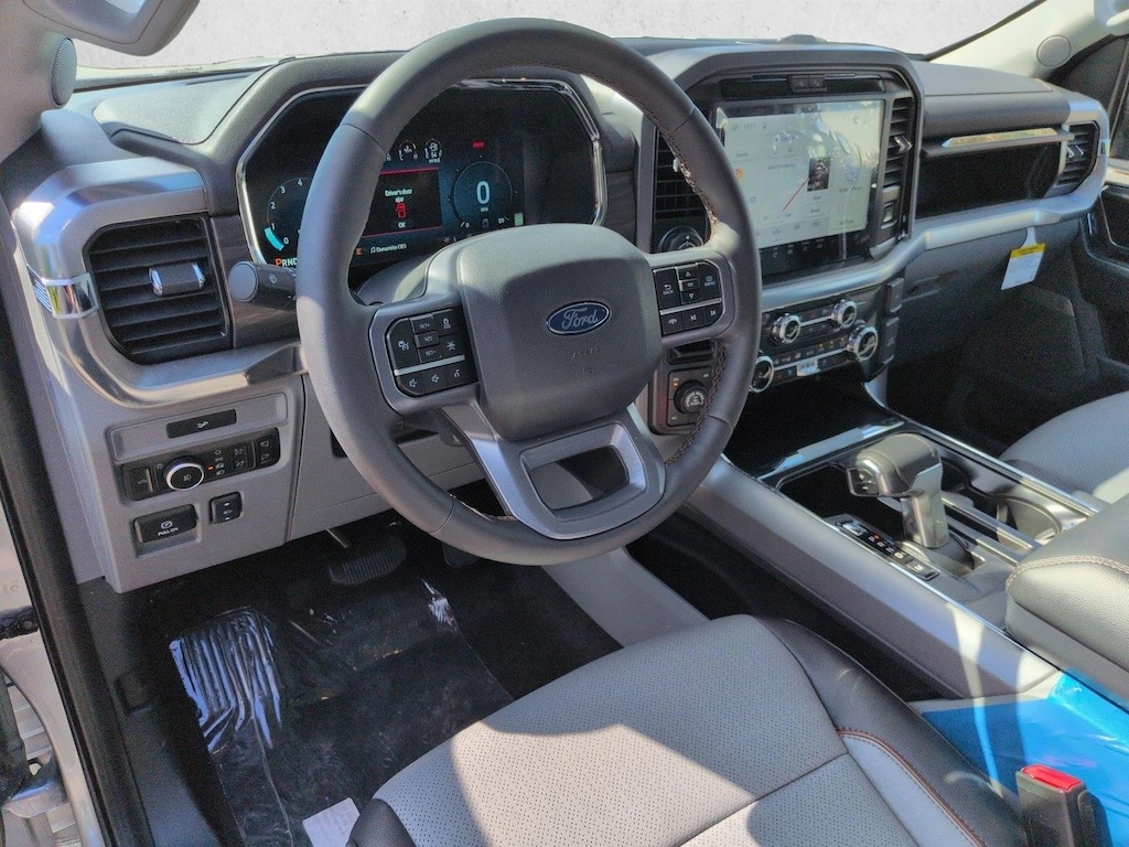 New 2026 Ford F-150 LARIAT Truck SuperCrew Cab