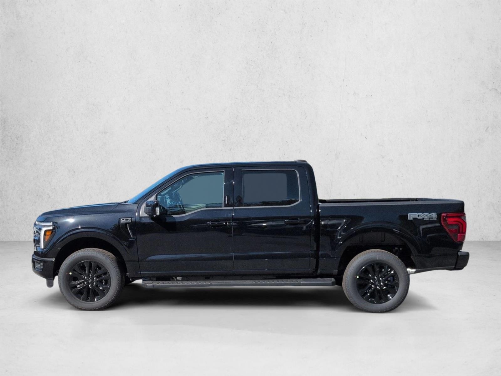 New 2026 Ford F-150 LARIAT Truck SuperCrew Cab