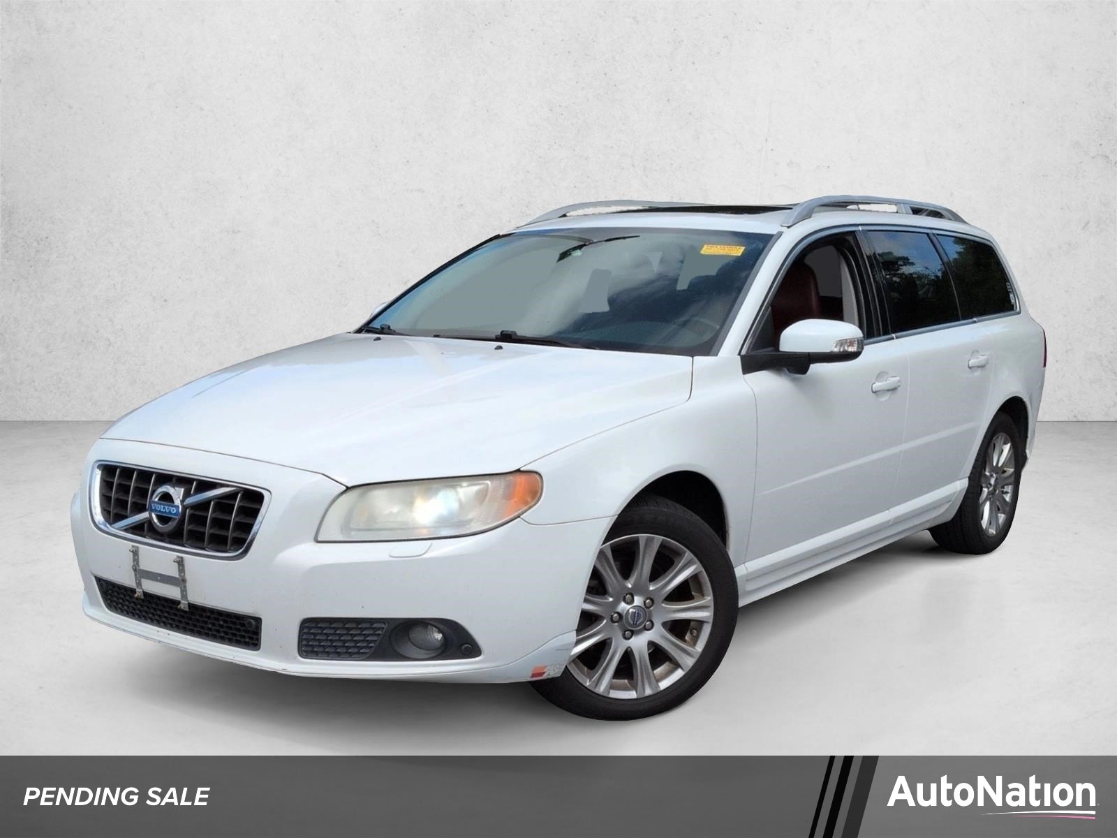 2010 Volvo V70 R-Design