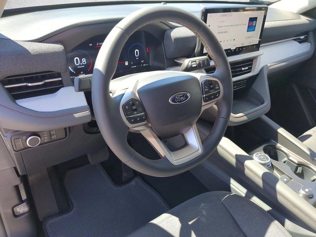 New 2026 Ford Explorer Active w/100A Pkg SUV