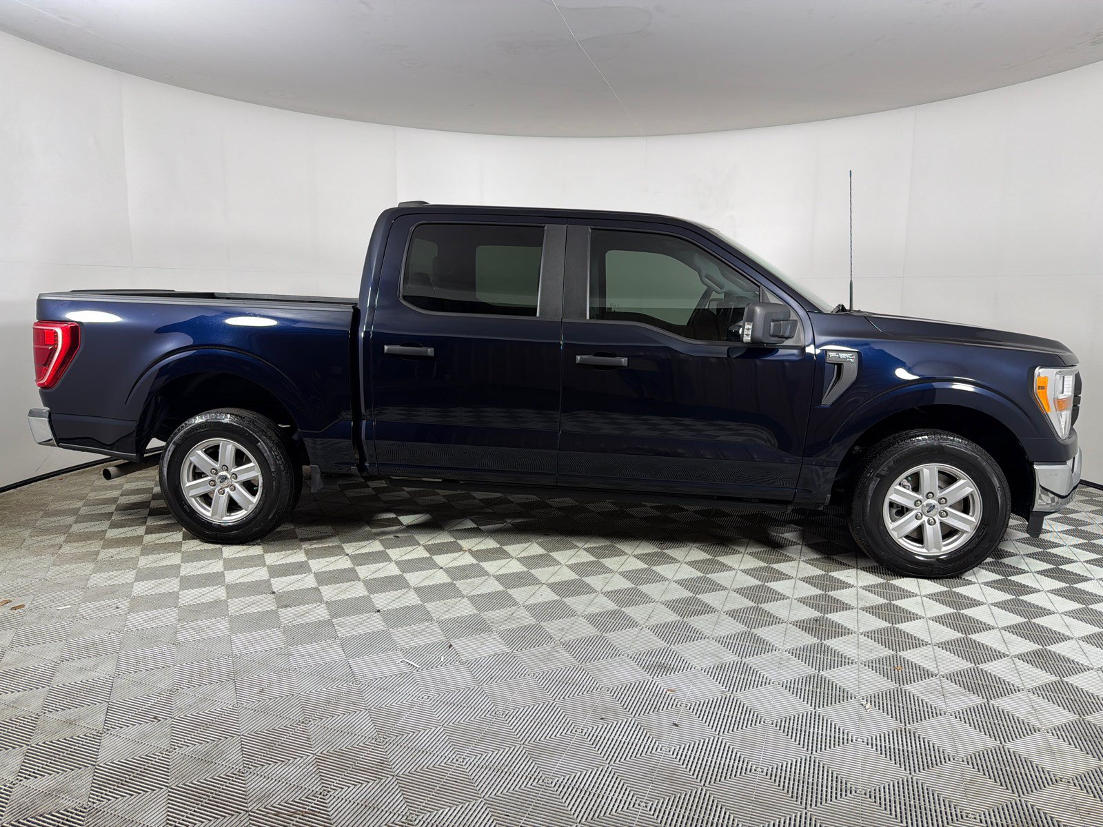 Used 2021 Ford F-150 XL Truck SuperCrew Cab