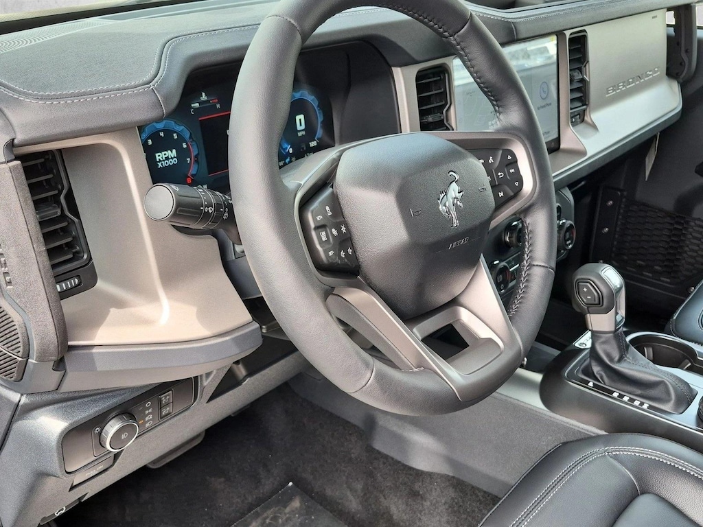 New 2026 Ford Bronco Outer Banks SUV