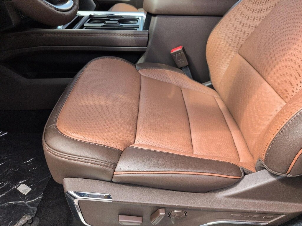 New 2027 Ford F-250 King Ranch Truck Crew Cab
