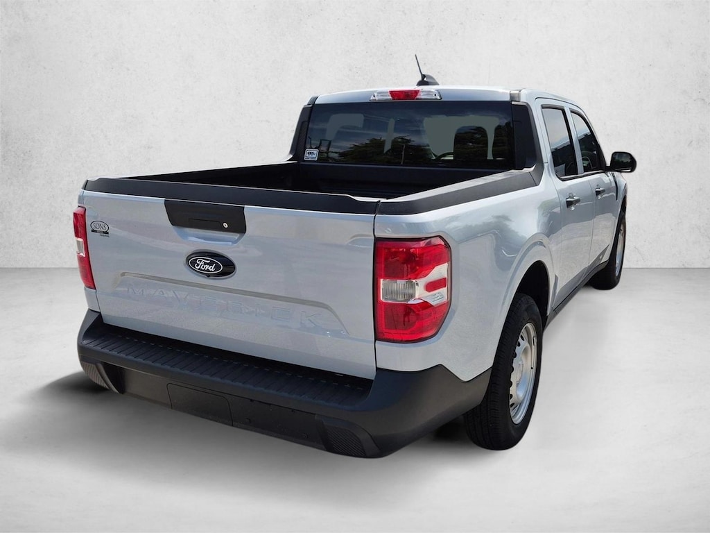 New 2026 Ford Maverick XL Truck SuperCrew