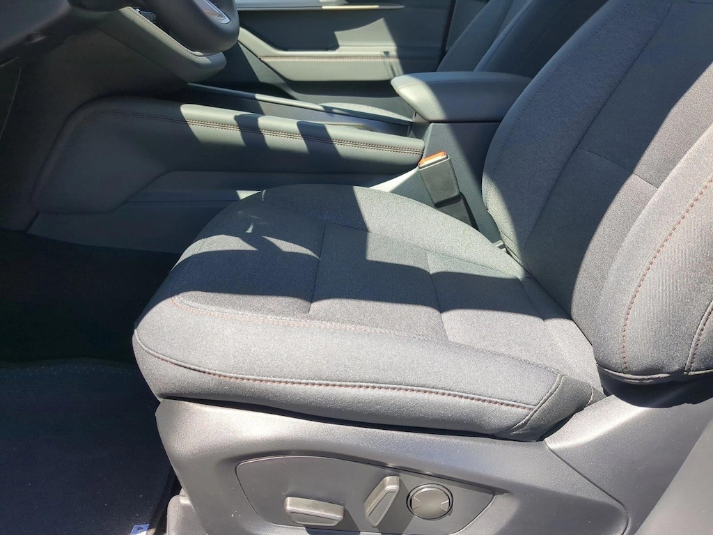 New 2026 Ford Explorer Active w/100A Pkg SUV