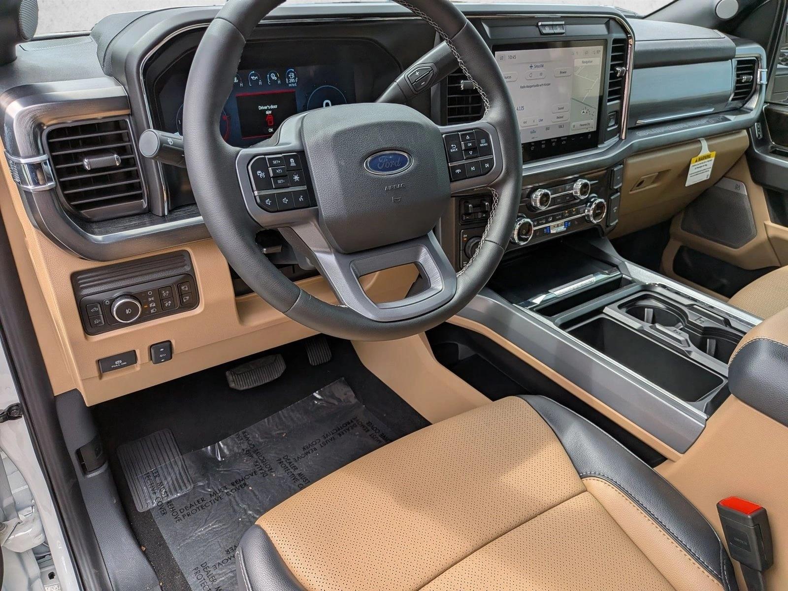 New 2025 Ford F-250 LARIAT Truck Crew Cab