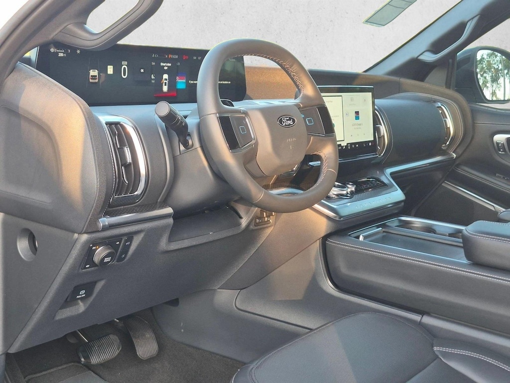 New 2026 Ford Expedition Platinum SUV