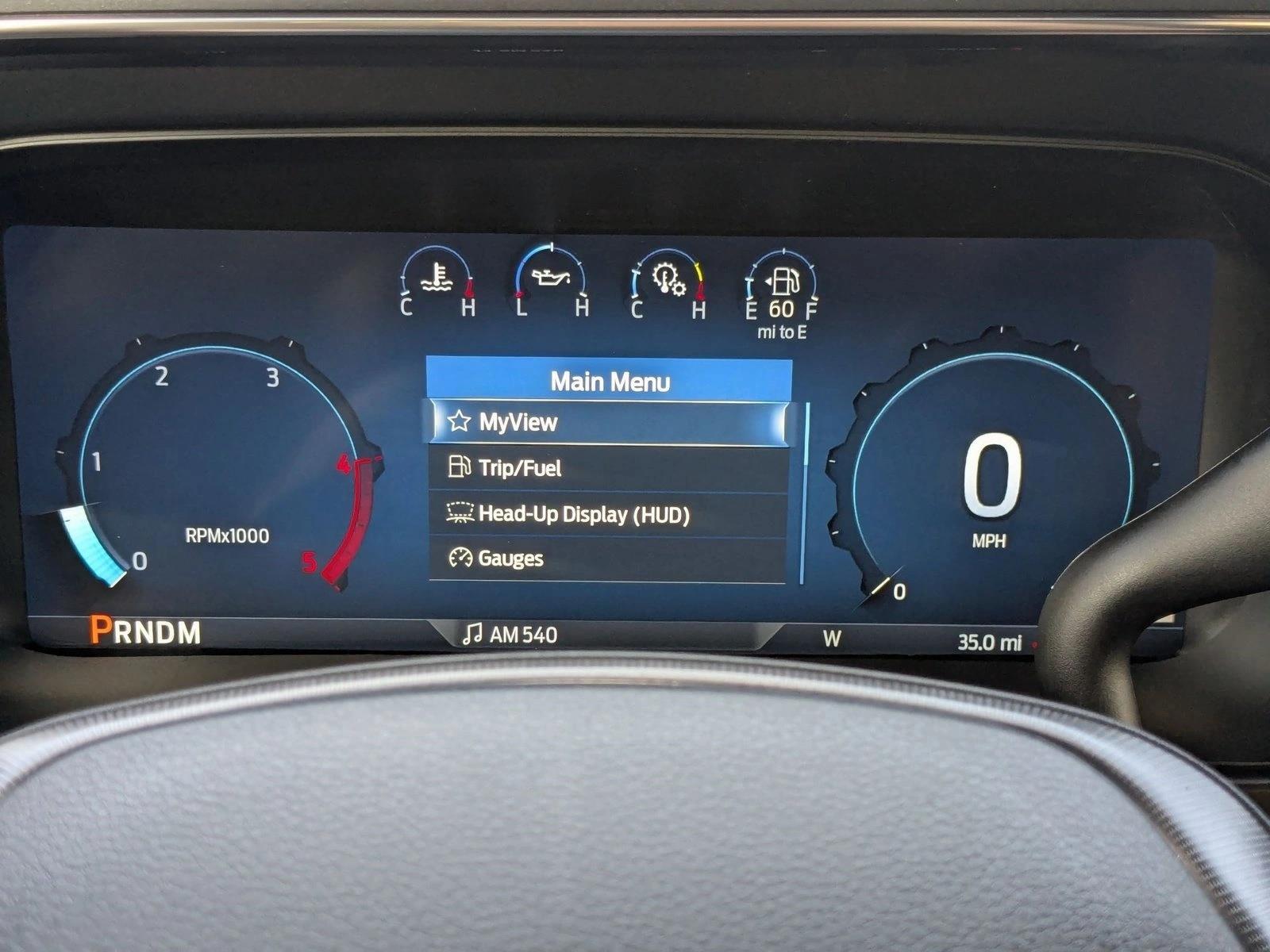 2026 Ford F-350 Super Duty Platinum - Photo 9