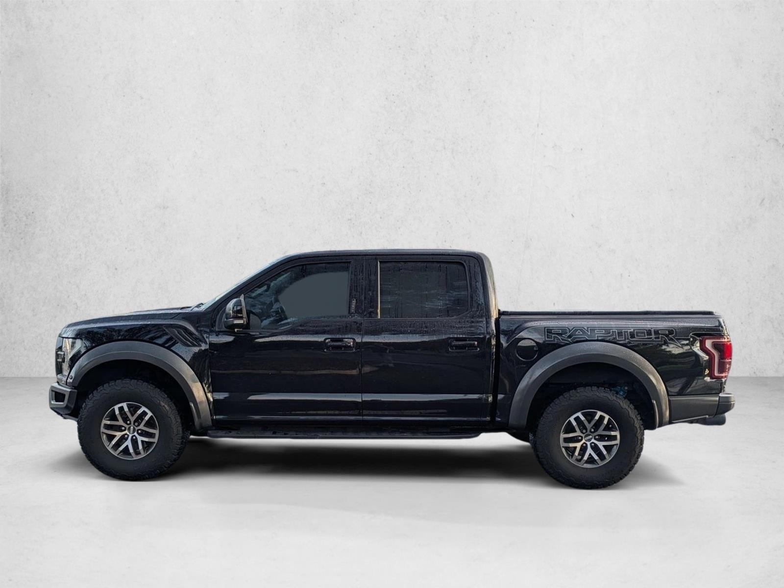 Used 2017 Ford F-150 Raptor Truck SuperCrew Cab