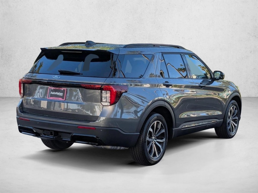 New 2026 Ford Explorer ST-Line SUV