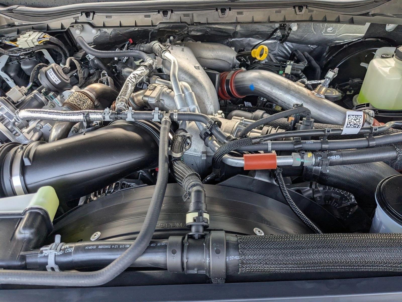 2026 Ford F-350 Super Duty Platinum - Photo 14