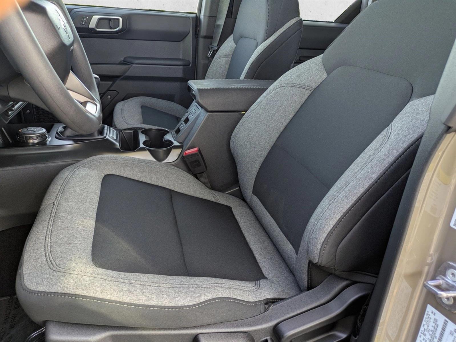 New 2026 Ford Bronco Base SUV