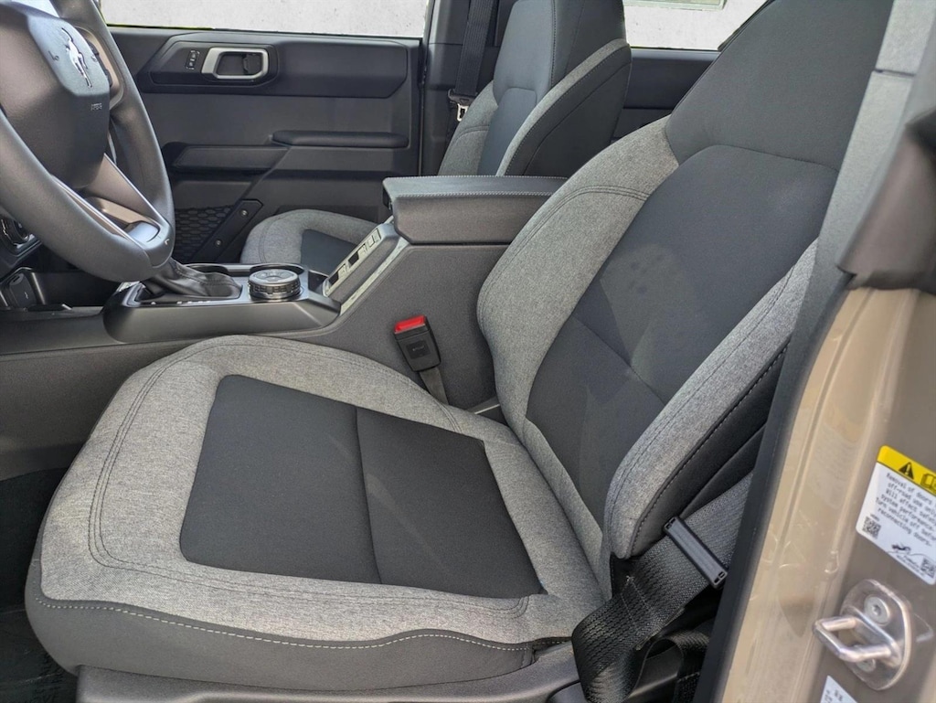 New 2026 Ford Bronco Base SUV