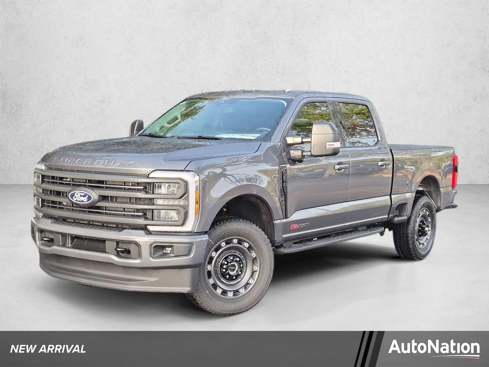 New 2027 Ford F-250 XLT Truck Crew Cab
