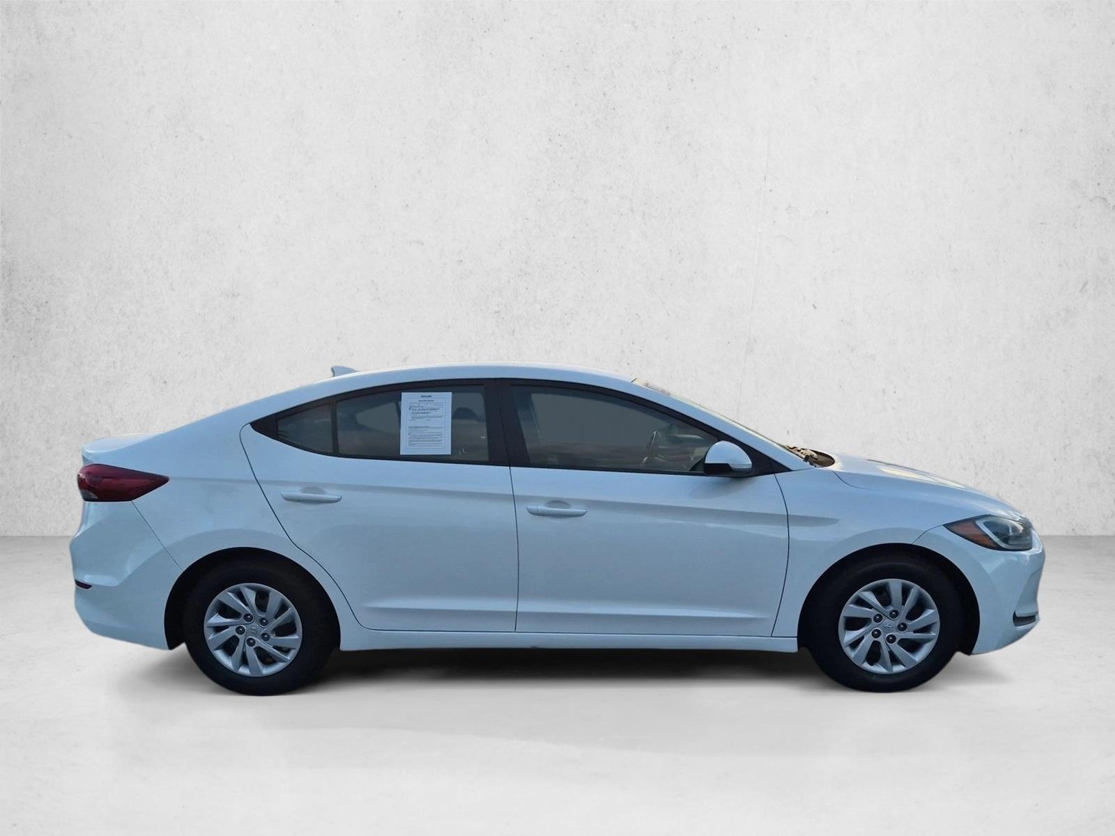 Used 2017 Hyundai Elantra SE Sedan