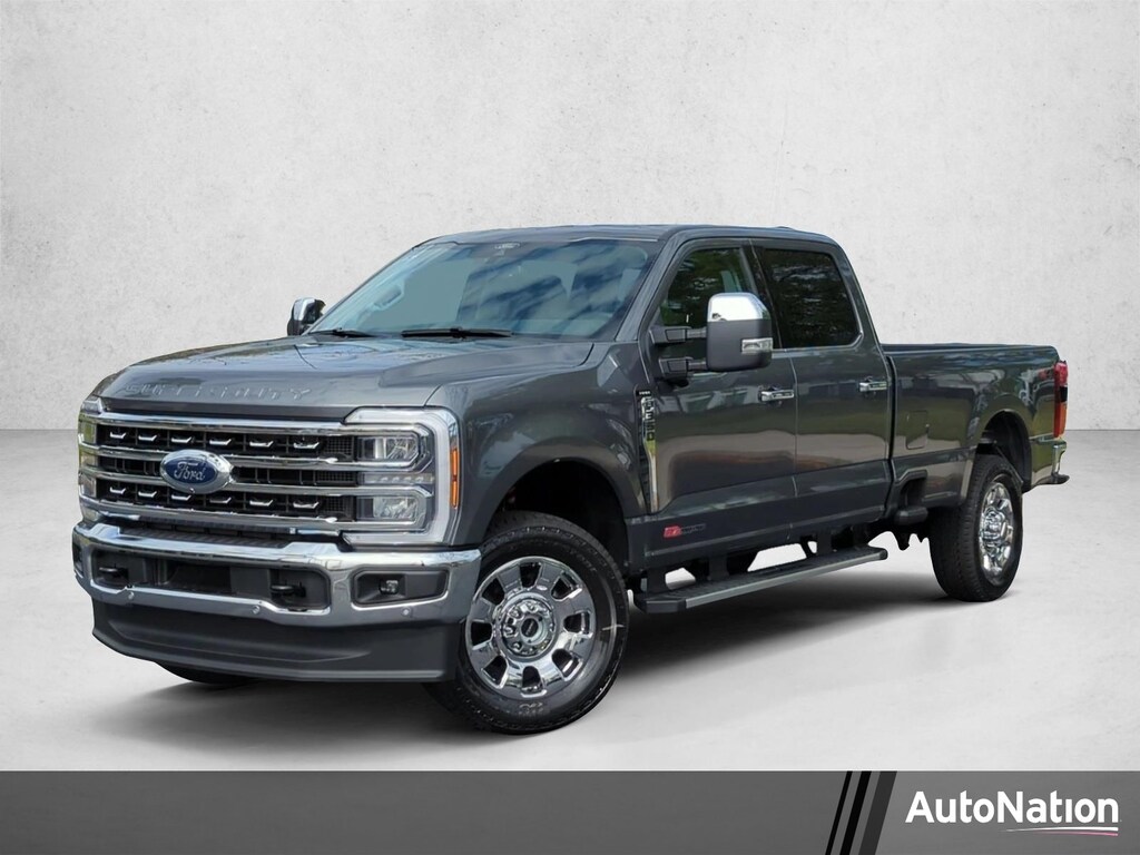 New 2026 Ford F-350 LARIAT Truck Crew Cab