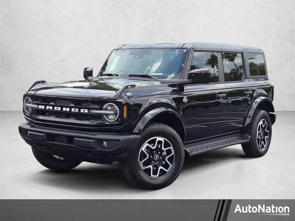 New 2026 Ford Bronco Outer Banks SUV