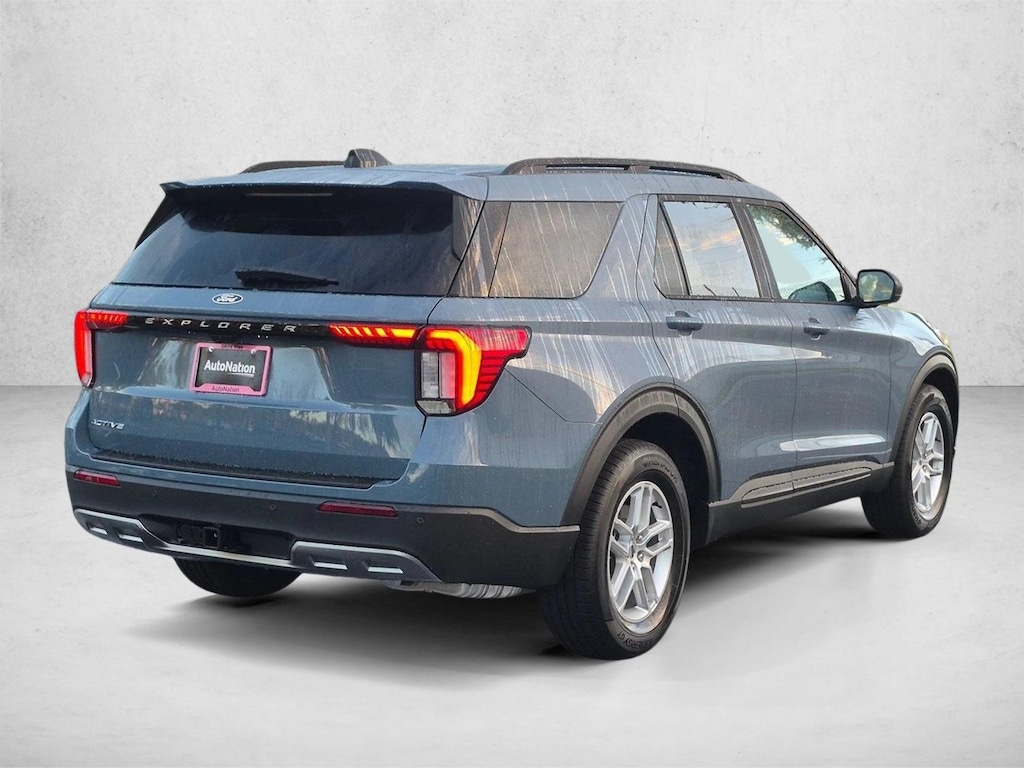 New 2027 Ford Explorer Active w/200A Pkg SUV