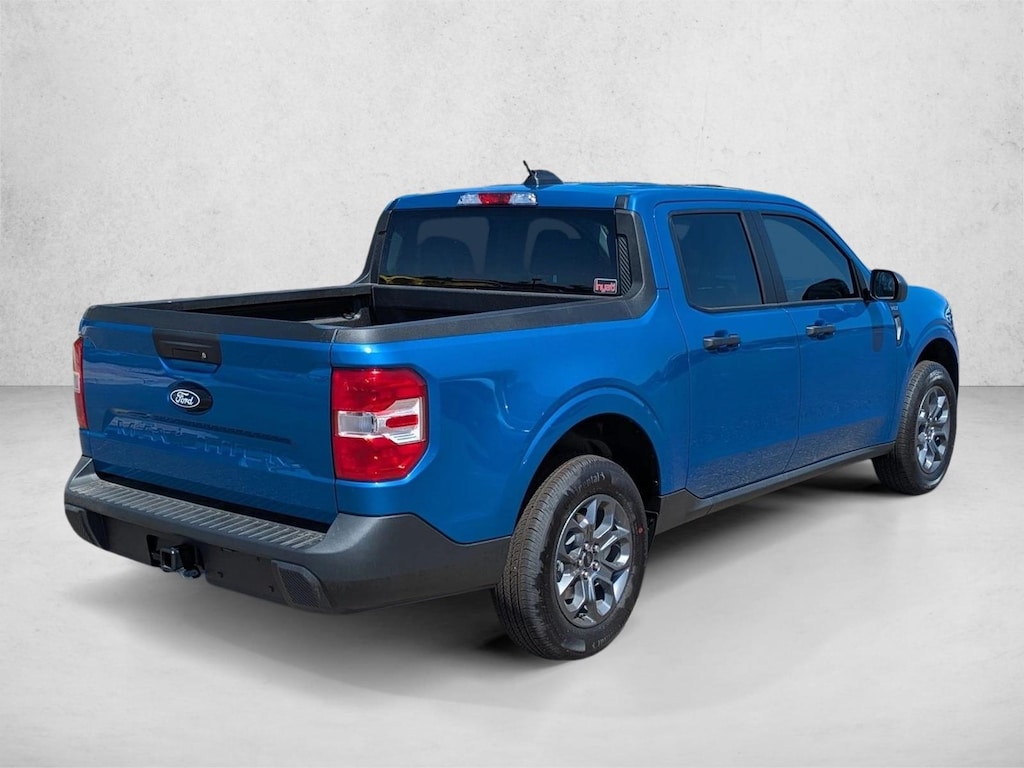 New 2026 Ford Maverick XLT Truck SuperCrew