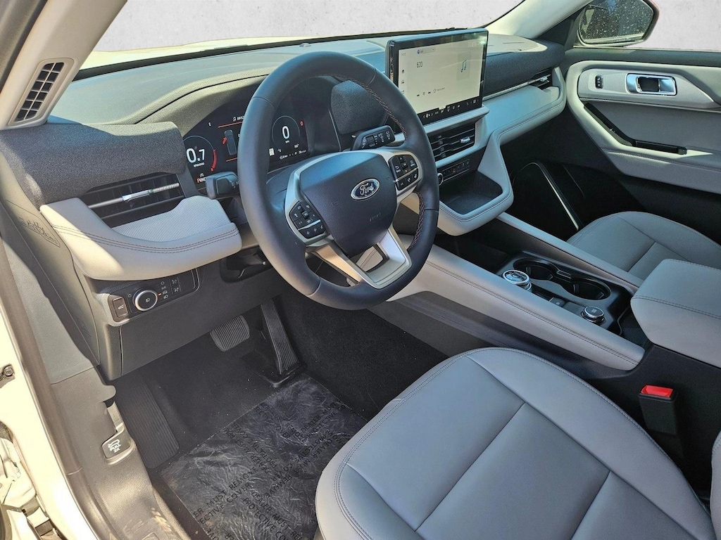 New 2026 Ford Explorer Active w/200A Pkg SUV