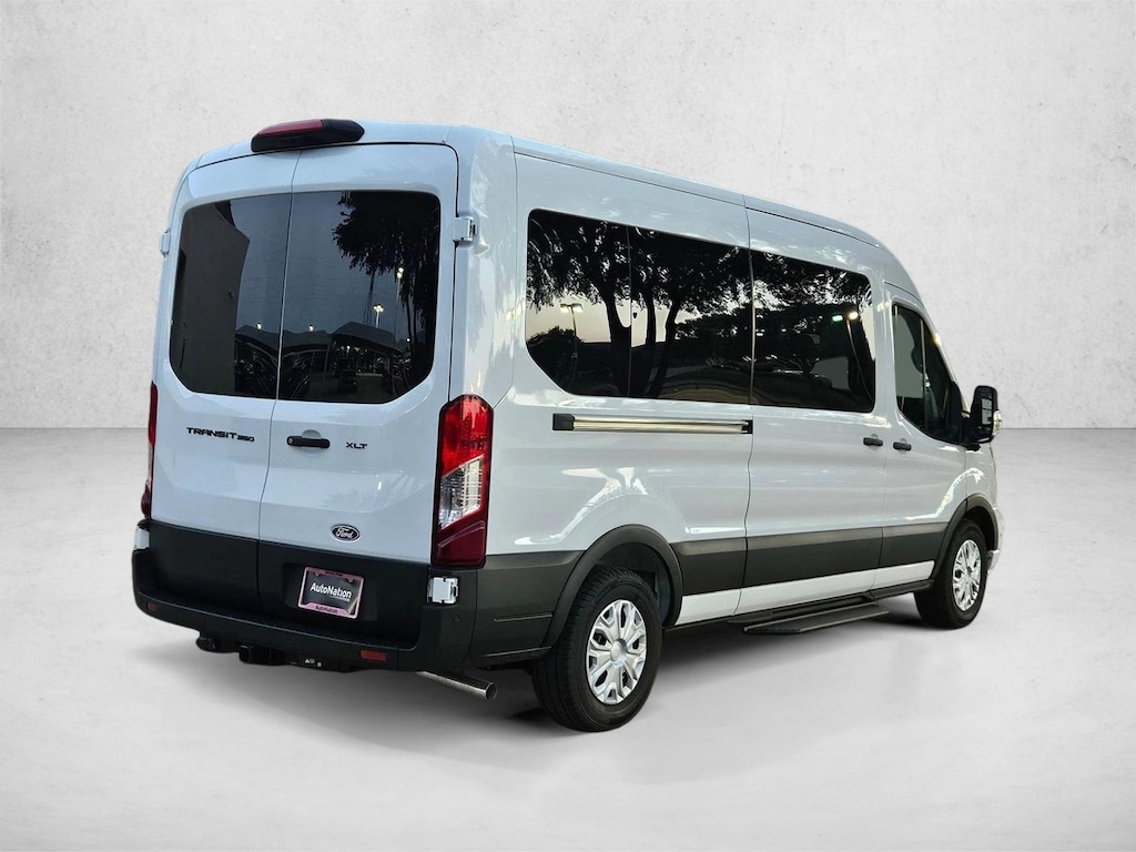 New 2026 Ford Transit-350 Passenger XLT Wagon Medium Roof Van