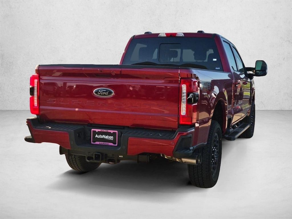 New 2026 Ford F-250 LARIAT Truck Crew Cab